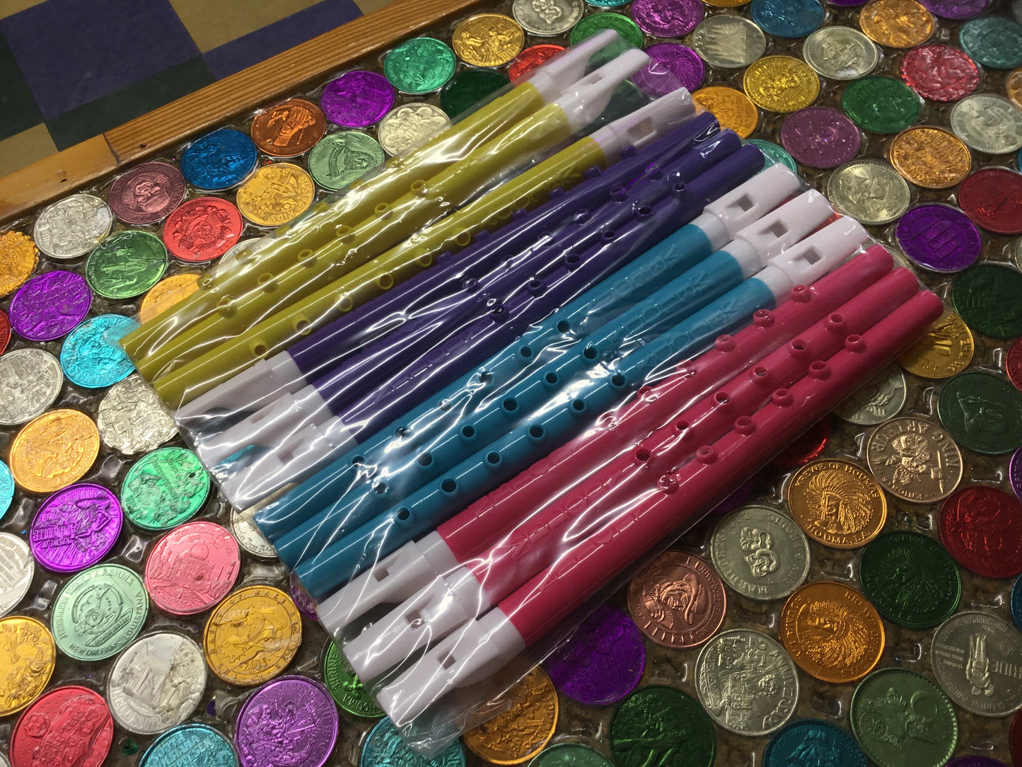 PLASTIC FLUTE 11"