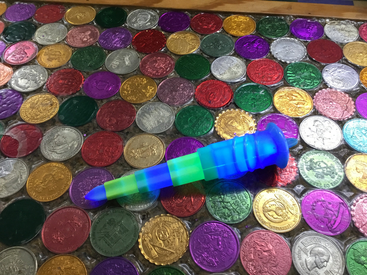 LIGHT UP EXPANDABLE DAGGER