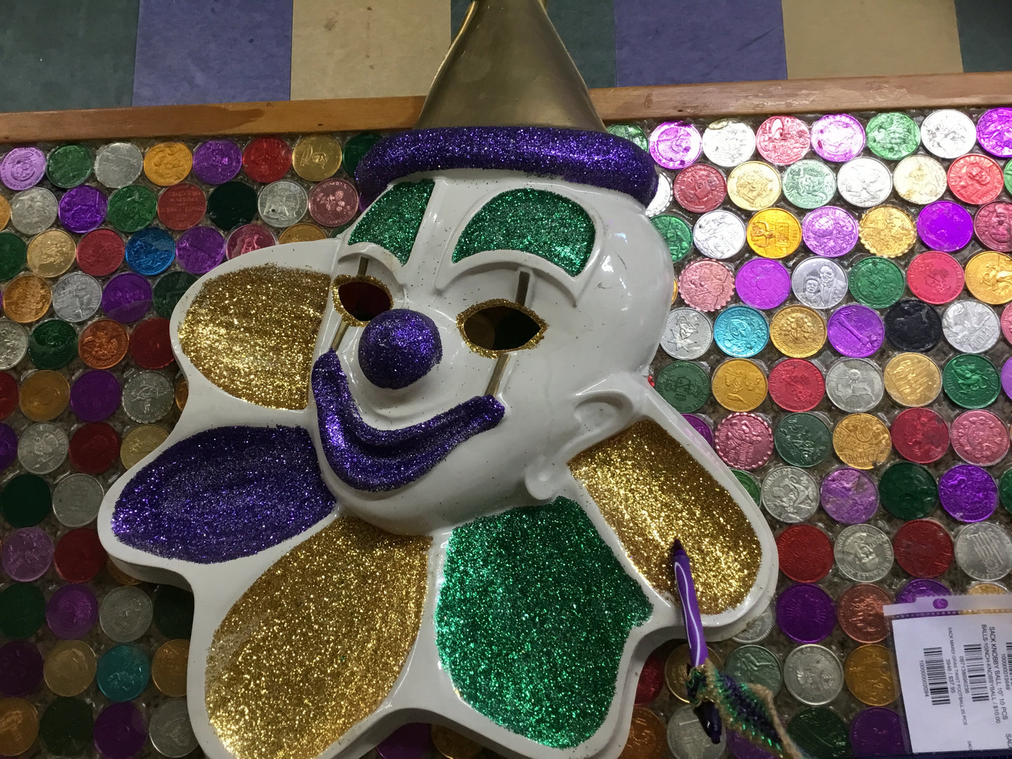GLITTERED CLOWN SIGN