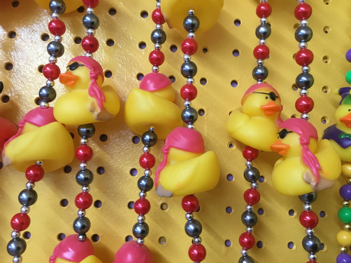 PIRATE DUCK BEAD