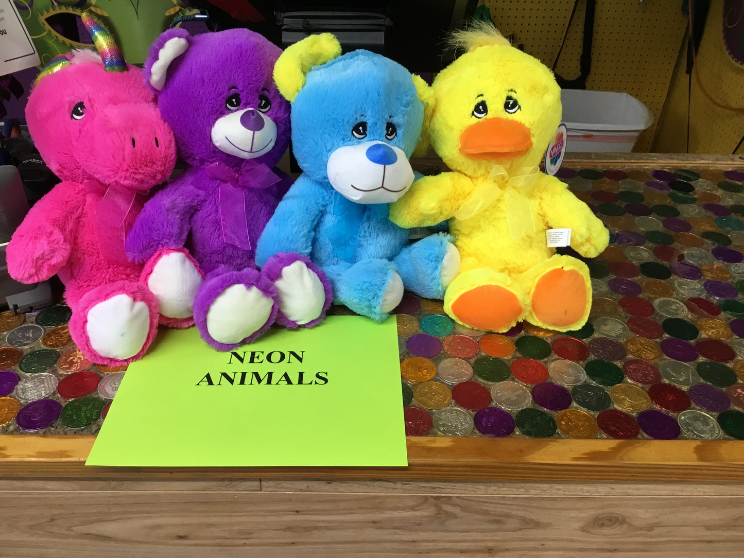 NEON ANIMALS