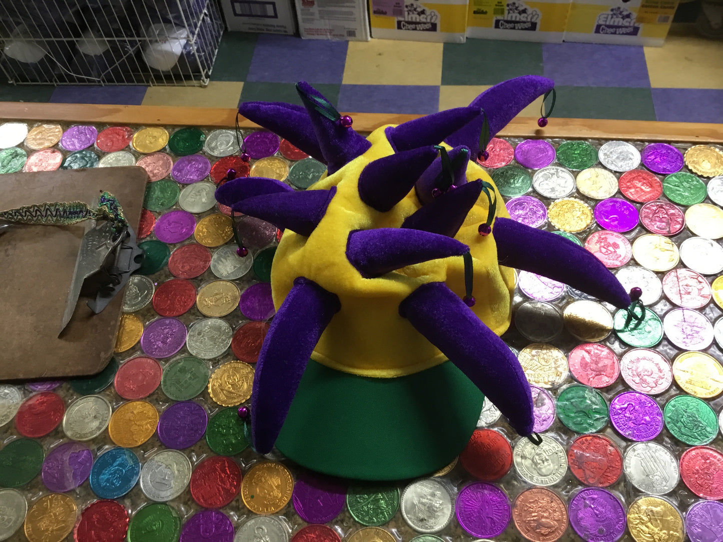 MARDI GRAS BASEBALL CAP W/HORNS