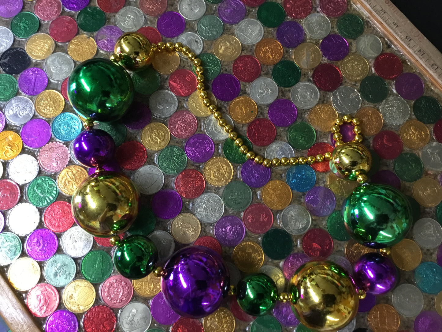 CASE 50/80 MARDI GRAS 36 PCS