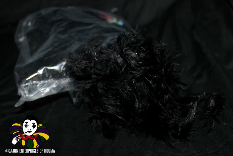 BLACK FEATHER BOA