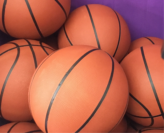 REGULATION BASKETBALL ORANGE  9.5"