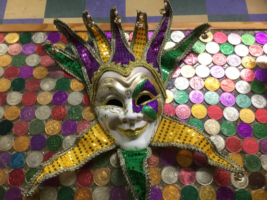 MARDI GRAS MASK WITH GLITTER & SEQUIN ON HORNS & BELLS