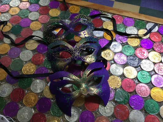 ASSORTED PATTERNS MARDI GRAS BUTTERFLY GLITTER MASK