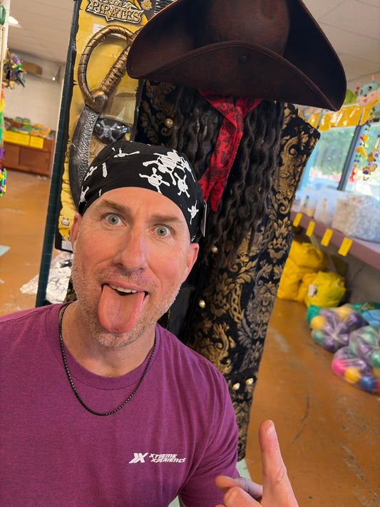 PIRATE BANDANA WITH SKULL & CROSSBONES