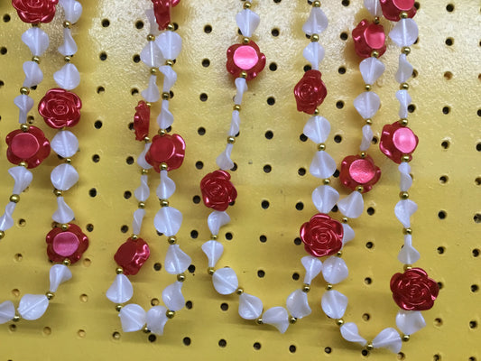 44" RED ROSE BUDS BEAD