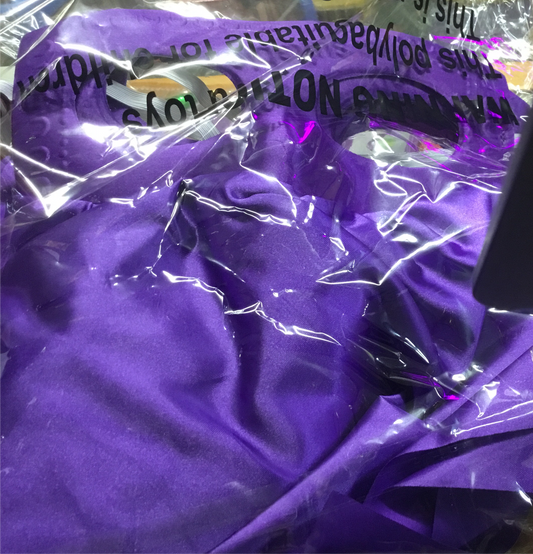 SATIN MASK W/VEIL
