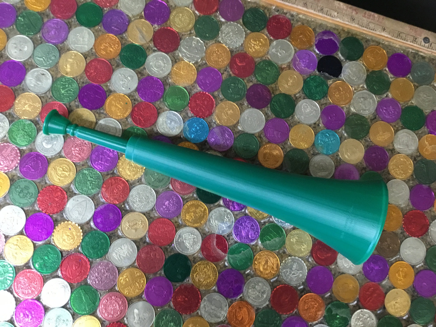 COLLAPSIBLE STADIUM MEGAPHONES