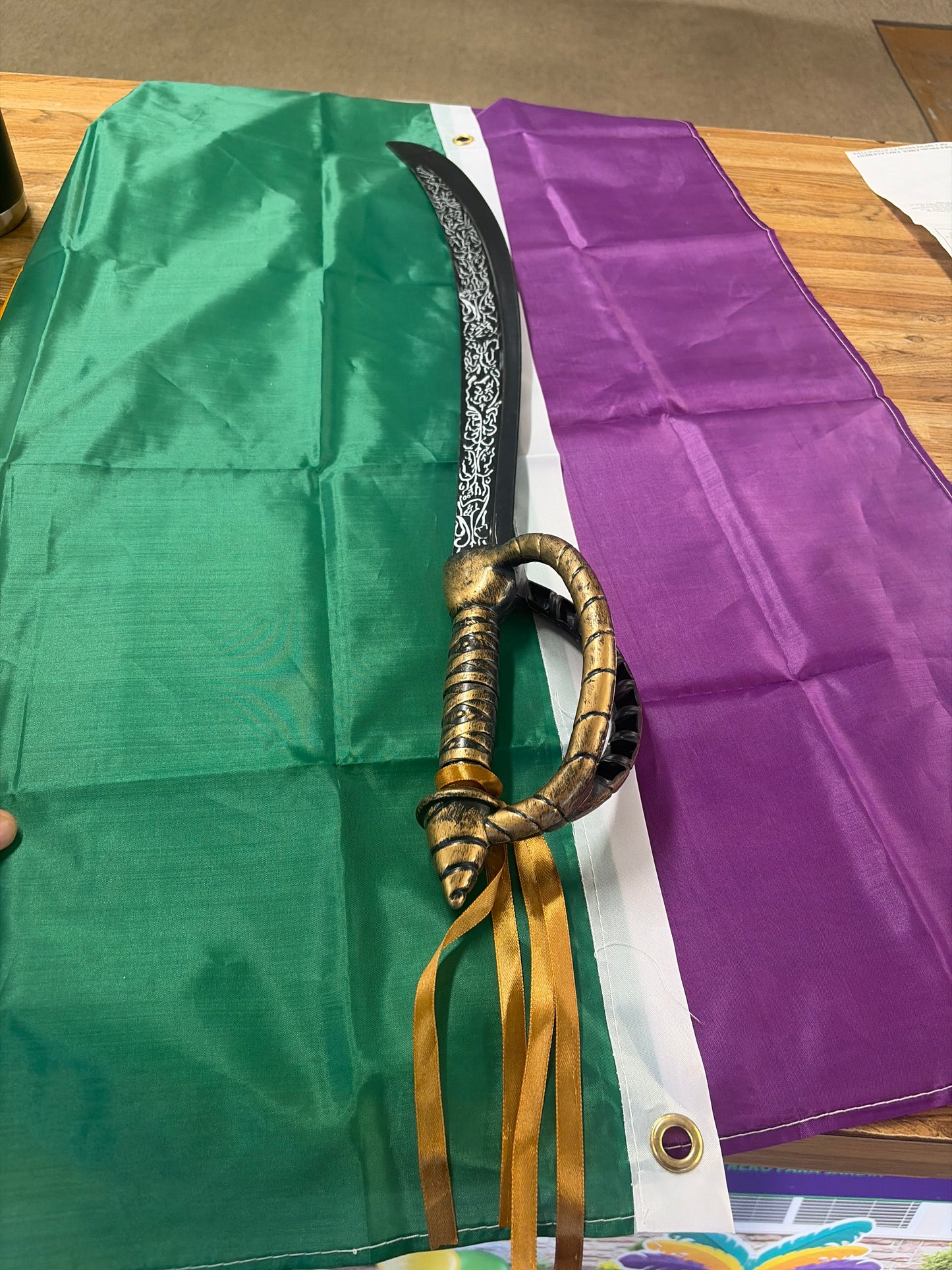 DELUXE PIRATE SWORD