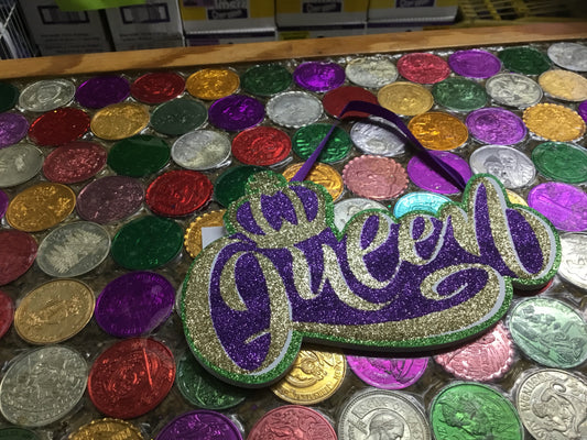 QUEEN ORNAMENT