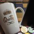 QUEEN MUG