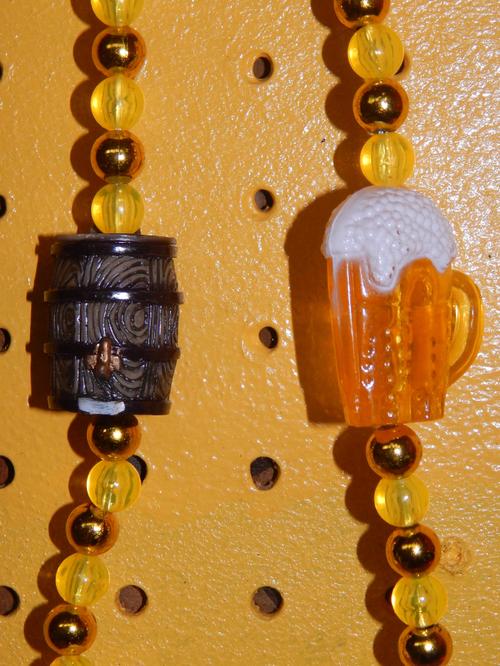 BEER & BARREL BEAD