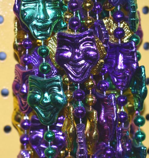 COMEDY & TRAGEDY MASK PURPLE, GREEN & GOLD 48"